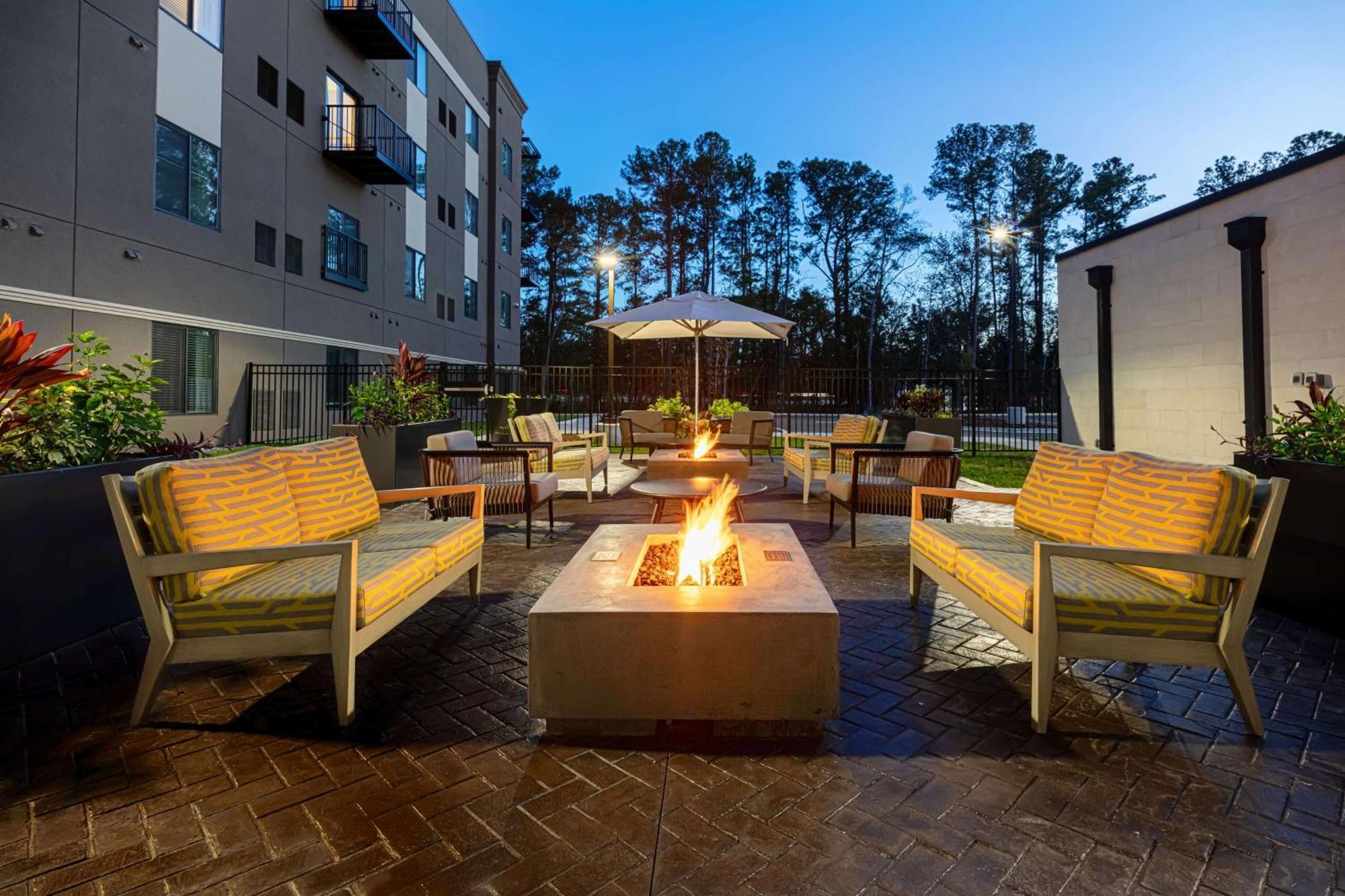 Waterwalk Extended Stay By Wyndham Jacksonville Deerwood Pk 外观 照片